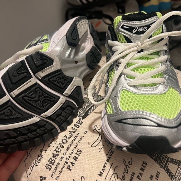 Gel Kayano 14 'Bright Lime' - Picture 3 of 6